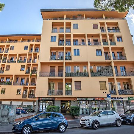 Lusa Suite With Free Private Parking Florenz Exterior foto
